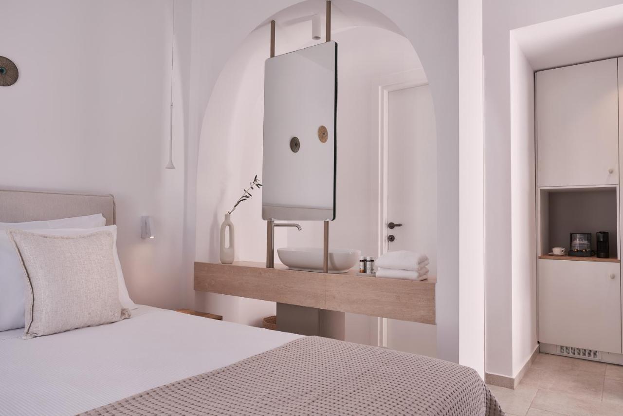 Isida Andros Hotel Agios Petros  Exterior photo